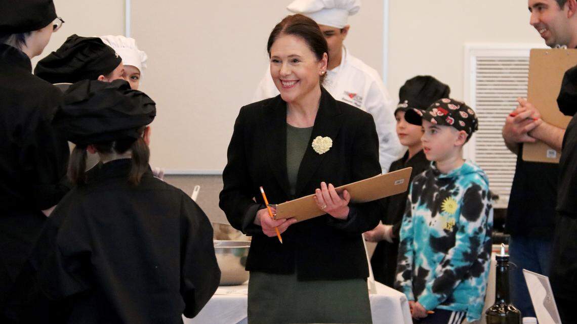 Why Richland’s superintendent is leaving when her contract ends