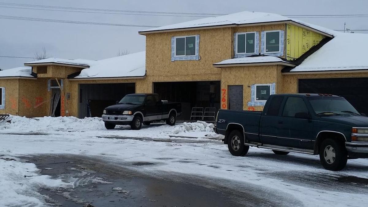 Residential construction helped propel Tri-City construction to nearly $1 billion in 2016. Here, homes are under construction at the southern end of Columbia Center Drive in western Kennewick.