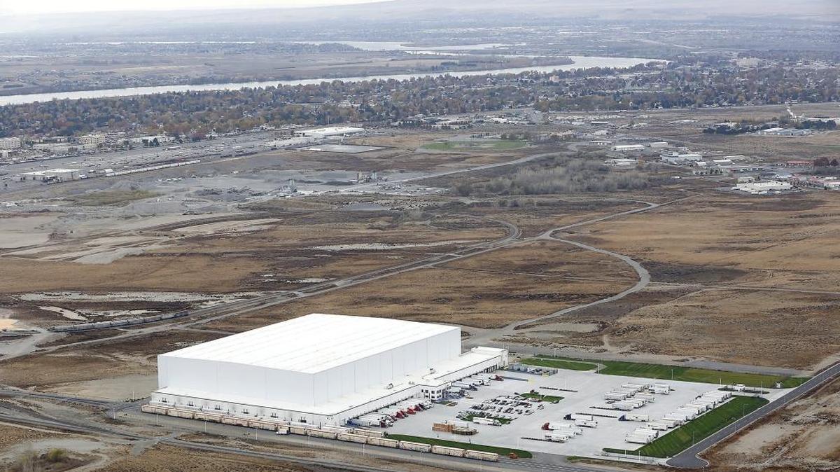 The developer behind Richland’s Preferred Freezer Services is preparing to purchase neighboring land for an expansion at Horn Rapids Industrial Park.