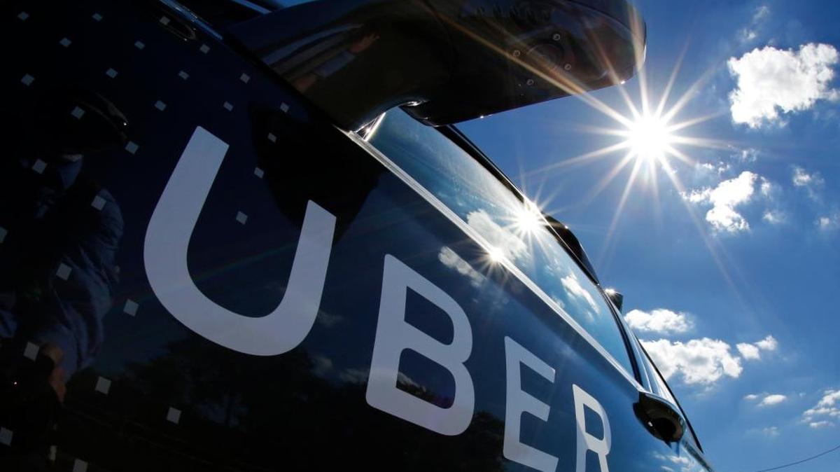 Uber and other transportation companies that connect passengers with drivers through smartphone applications still are not authorized to pick up people in Pasco. Two motions that would have made the necessary changes in city regulations failed Monday. Council members cannot agree on a proposed requirement to fingerprint drivers, an issue that Uber has said is a deal-breaker for a jurisdiction.