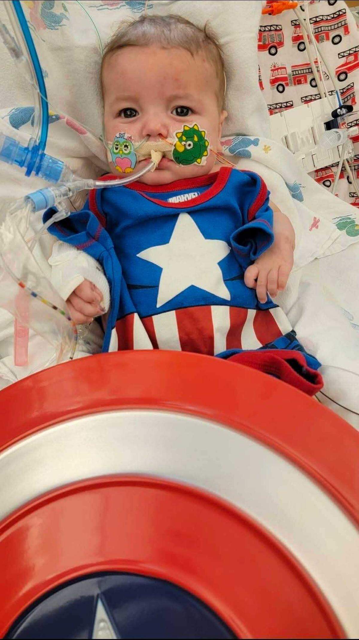 A Hermiston, Oregon, family is seeking support for end-of-life care for their 2-year-old son, Avery Henderson, who was born with congenial Holt-Oram syndrome and has lived with quadriplegic cerebral palsy.