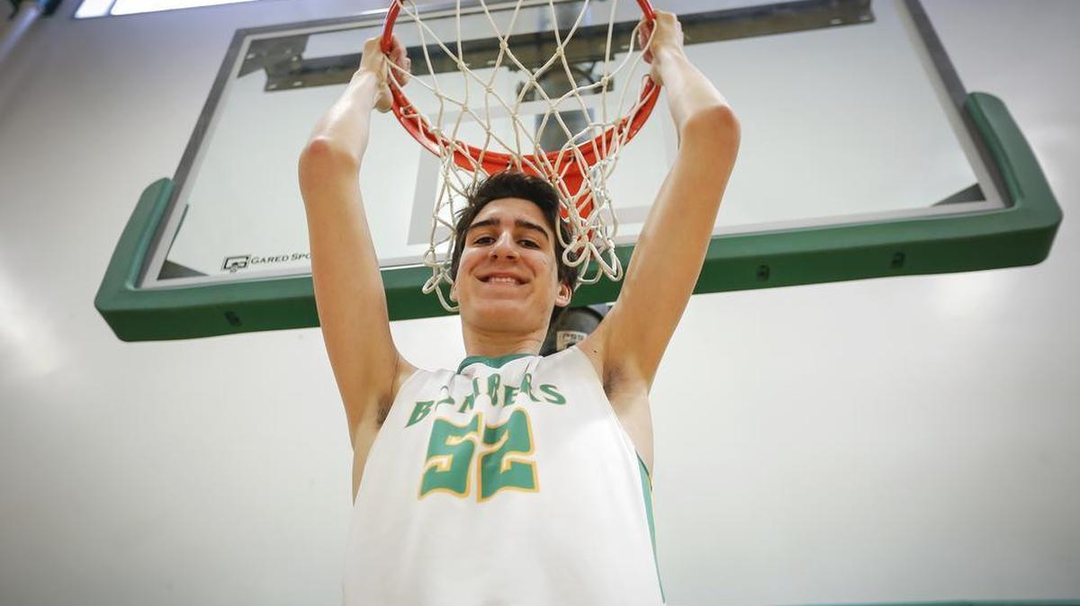 February 28, 2018 - Richland senior basketball player Riley Sorn was named the 2017-18 WIBCA 4A State Player of the Year, and the MCC Player of the Year as well. His 23-1 Bombers begin their anticipated run at a state title on Thursday in the tournament quarterfinals at the Tacoma Dome.