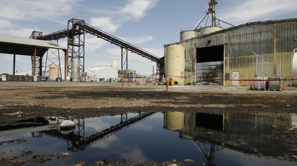 A suspicious fire forced the Gen-X Energy Group’s biodiesel plant to close in 2009 at the Port of Walla Walla’s Burbank Industrial Facility. Richard Estes of Renton was sentenced this week for laundering more than $39 million for a company that bilked federal programs supporting renewable energy. The scam also involved Gen-X Energy.