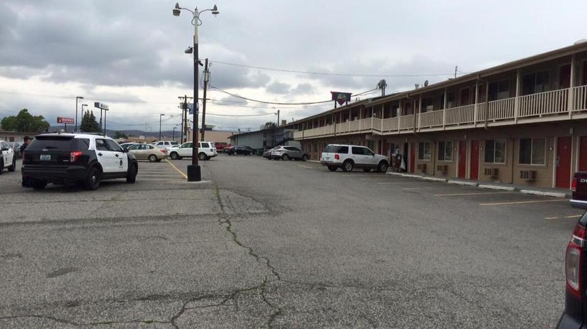 Kennewick police are currently investigating a report of an assault with a weapon at the Kennewick Econo Lodge.