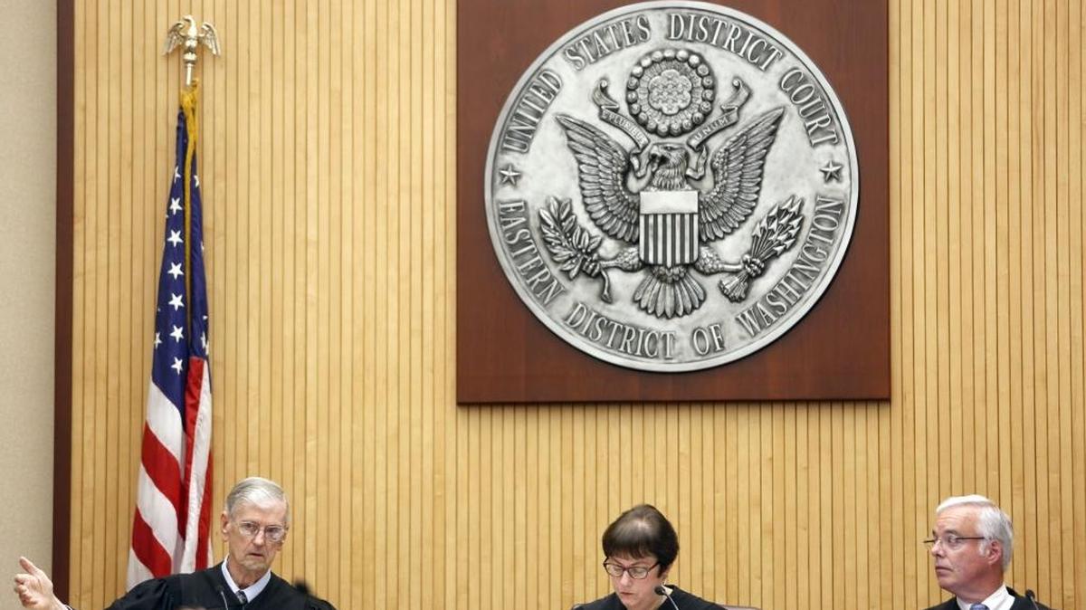 Senior Circuit Judge Edward Leavy, from left, Circuit judges Susan Graber and Richard Tallman, with the 9th Circuit Court of Appeals, hear arguments in three cases at the Federal Building in Richland. The hearings were part of the building’s 50th anniversary commemoration of the courthouse.