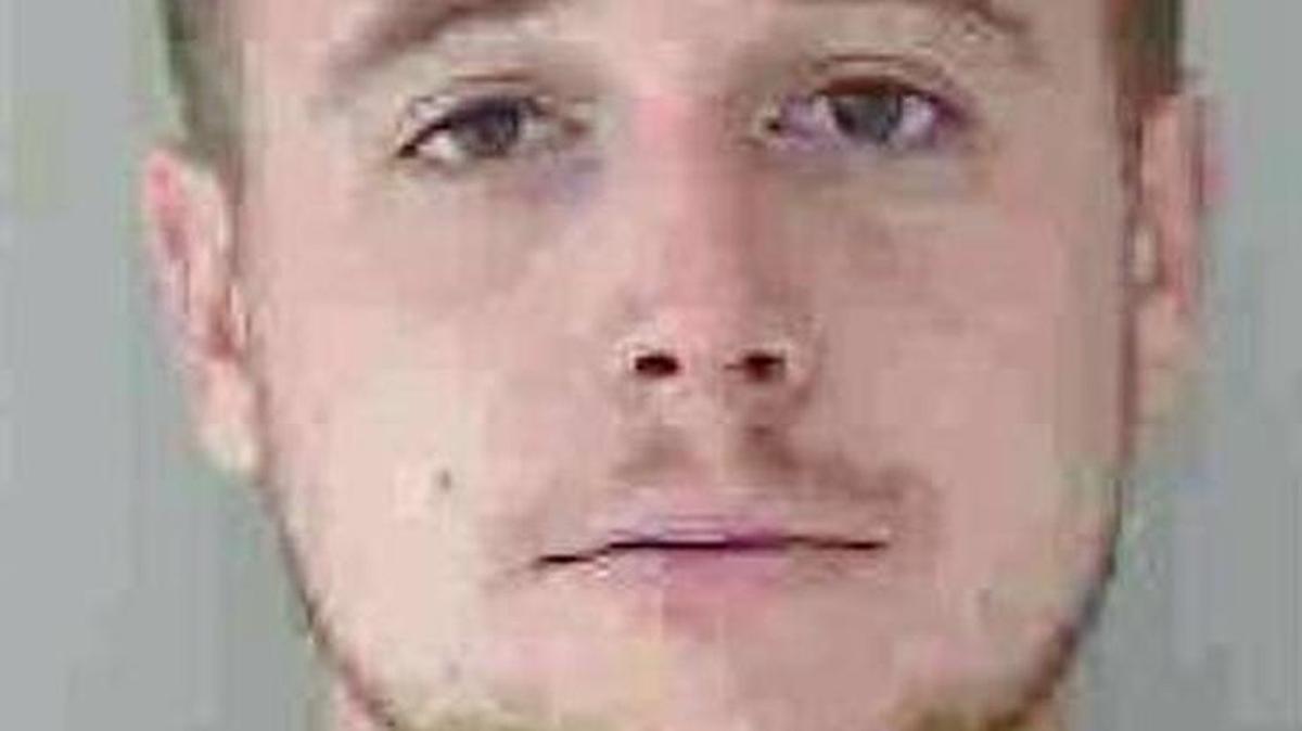 Nathan J. Weiss, 27, of Pasco, was arrested Saturday for allegedly assaulting his girlfriend over several days.