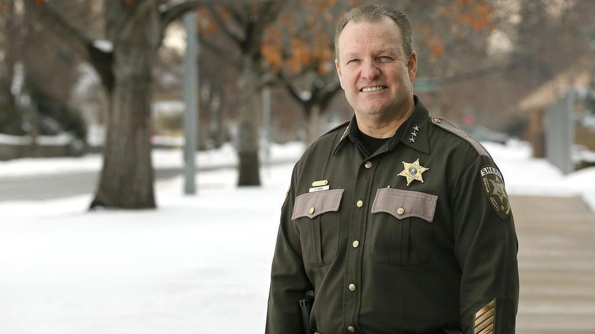 Benton County Sheriff Steve Keane is retiring on April 1, after 25 years of service.