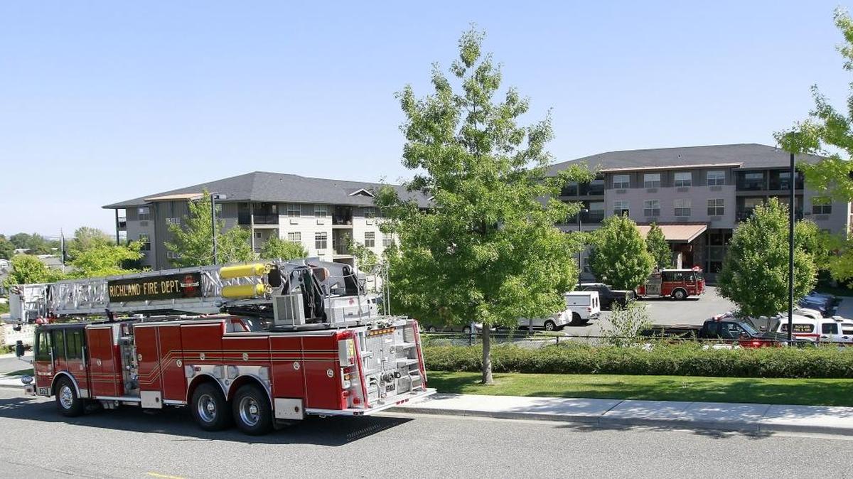 Richland Fire trucks respond a second time Wednesday to Riverton Retirement and Assisted Living Community facility after the report of smoke from the same area of an earlier kitchen fire. Firefighters decided the smell was a lingering odor from the earlier fire, said Battalion Chief Ron Duncan with the Richland Fire Department. Duncan said a sprinkler doused the original fire caused by a pan left on a stove. No one was hurt. Watch a video at tricityherald.com/video