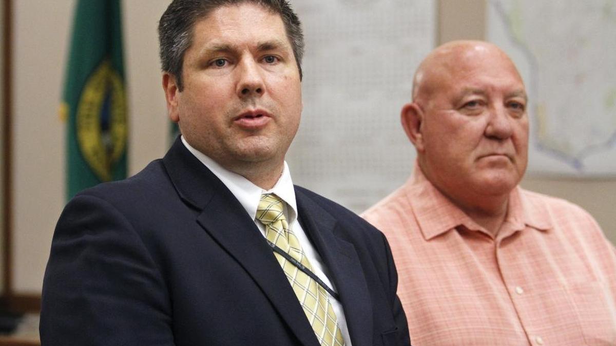 Franklin County Prosecuting Attorney Shawn Sant, left, and Franklin County Coroner Dan Blasdel disagree on the need for an inquest into the death of Antonio Zambrano-Montes.