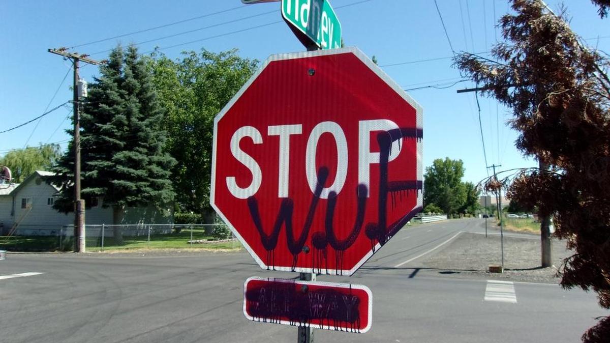 The Benton County Sheriff’s Office and Kennewick Police Department are investigating more than a dozen cases of graffiti in east Finley this month.