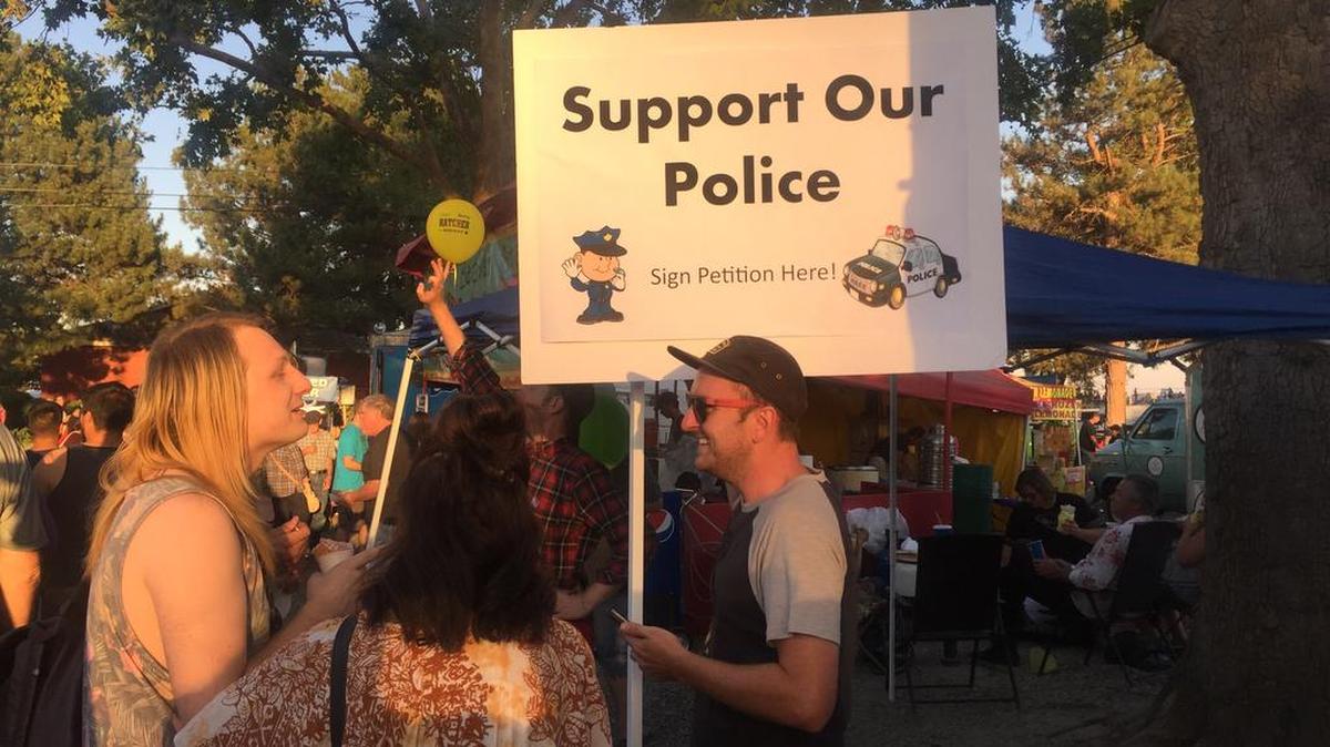 The Washington State Fraternal Order of Police says people gathering signatures for Initiative 940 at the Benton Franklin Fair and Rodeo used misleading language. De-Escalate Washington is advancing the initiative to improve police training and make it easier to prosecute used-of-deadly-force cases.