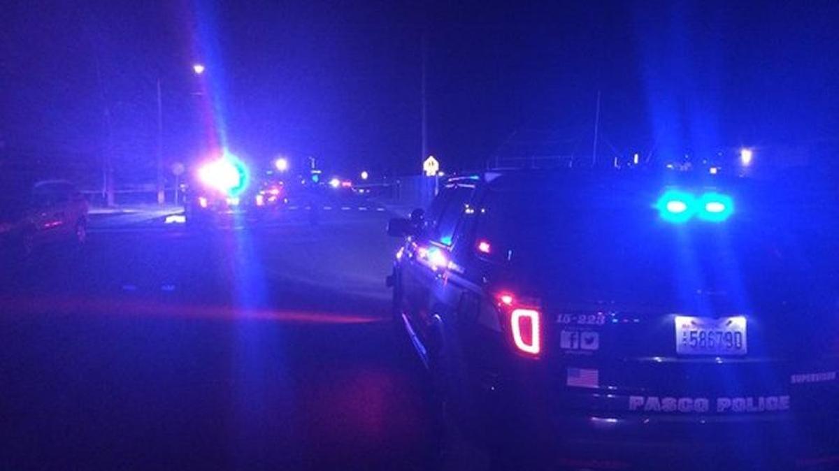 Pasco police found a man lying in the street with a gunshot wound Tuesday night at North 24th Avenue and Henry Street.