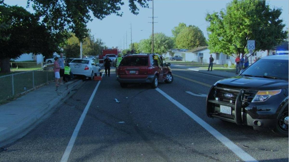 Howard House, 93, was heading west in a white sedan about 8 a.m. on West Fourth Avenue toward South Morain Street when he blew past a red light. He then slammed into an oncoming red minivan crossing the intersection from north on Morain, police said.