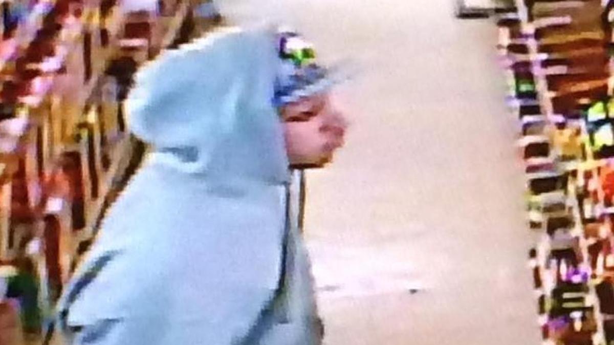 Kennewick police are searching for the suspect in Wednesday’s robbery at City Market store.