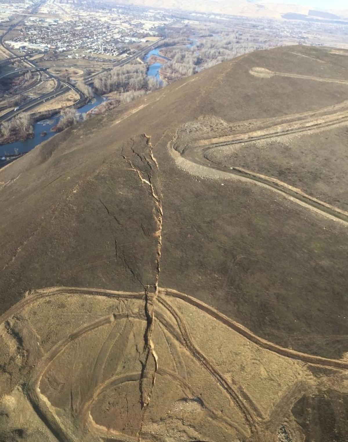 A geotechnical engineer hired by the Columbia AK Anderson Quarry to monitor the slide, said the landslide of 1 million cubic yards is expected sometime between now and the end of February.