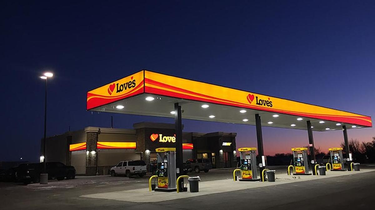 Love’s has more than 360 locations in 40 states, including three in Oregon. The Boardman facility is expected to open in the spring.