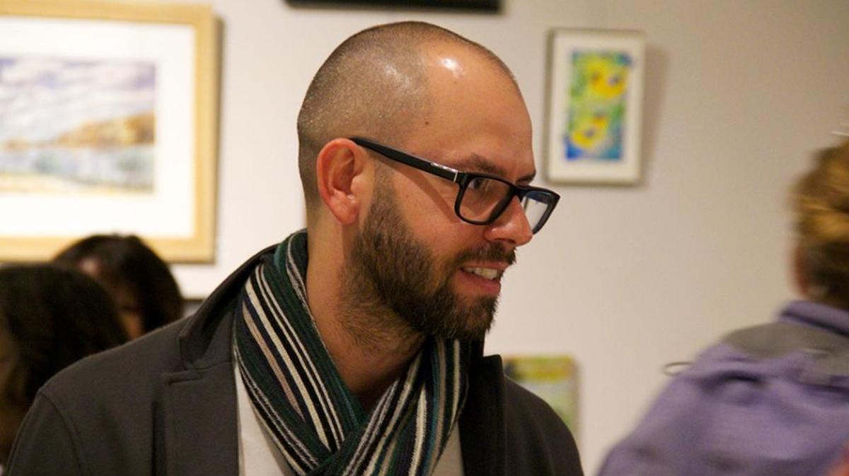 Peter Christenson, assistant professor of fine arts at Washington State University Tri-Cities, has won the Governor’s Arts & Heritage Young Arts Leader award from the Washington State Arts Commission.
