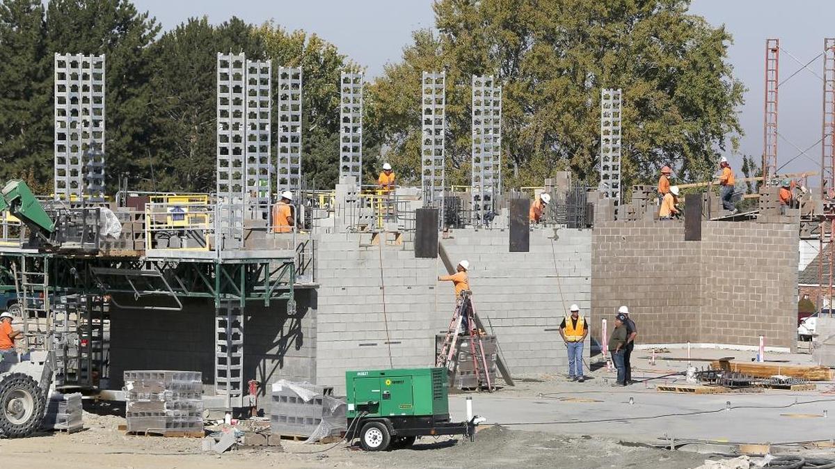 
Workers have started building the block walls at Kennewick School District’s middle school No. 5 construction site near Southridge High School.
