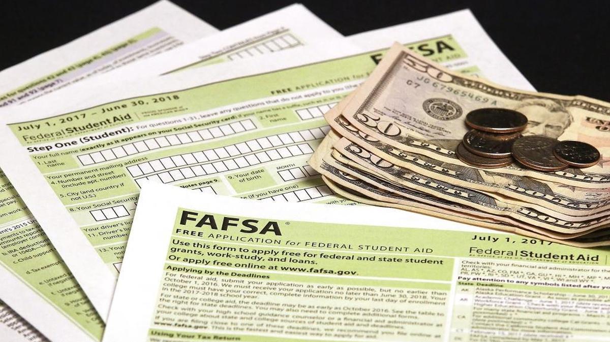 Federal Student Aid form to apply for free federal and state student grants, work-study and loans.