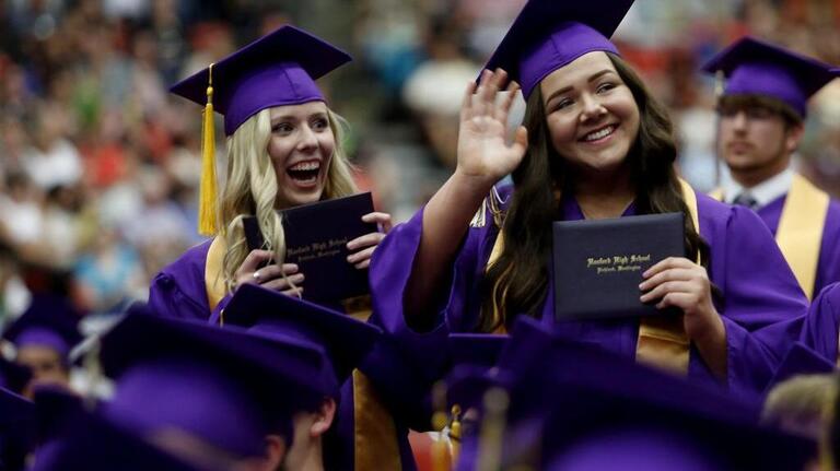Hanford High School graduation 2016