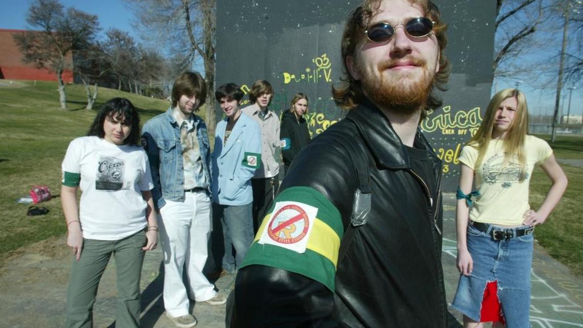 Some students at Richland High School wanted to change the schools atomic bomb mushroom cloud logo in 2003.