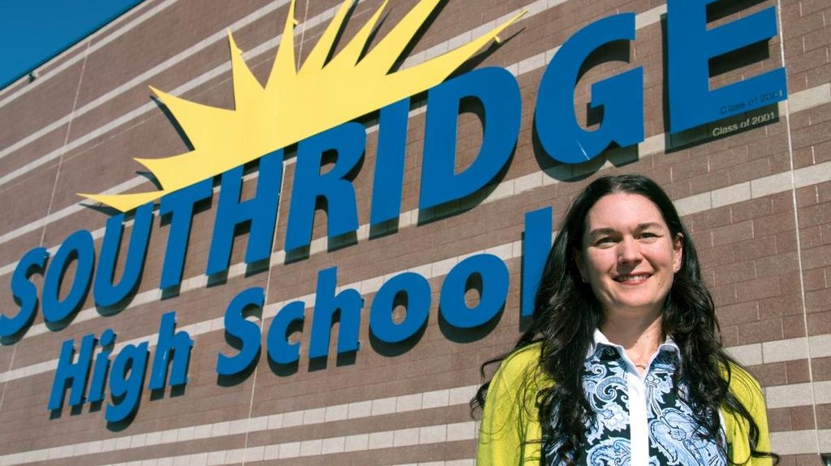 Molly Hamaker-Teals has been named the new principal at Southridge High School in Kennewick