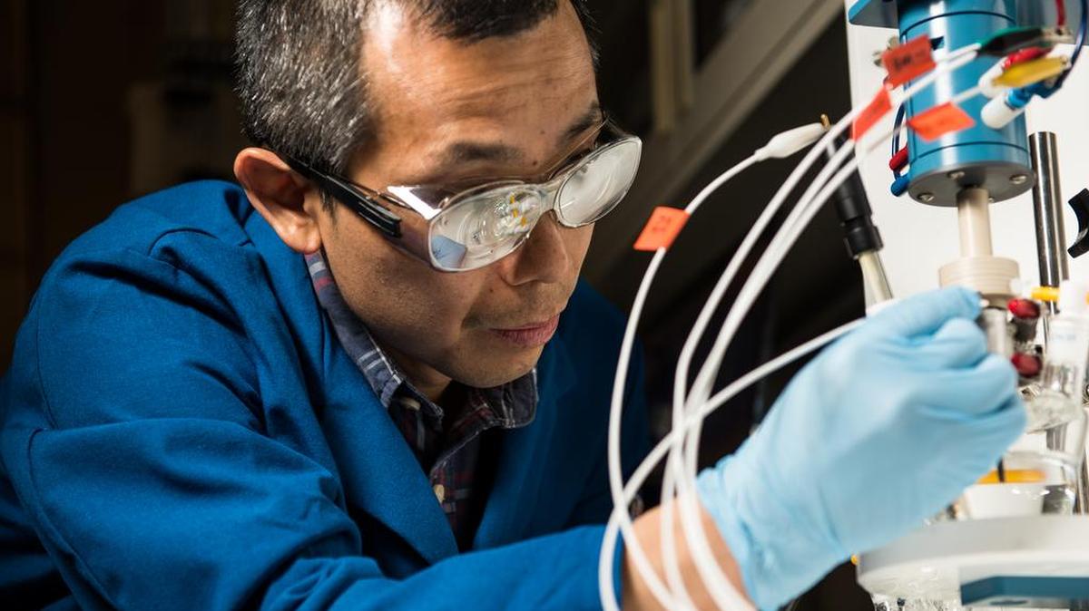 Pacific Northwest National Laboratory researcher Yuyan Shao uses a rotating disk electrode system to test catalyst materials that will be used in fuel cells.