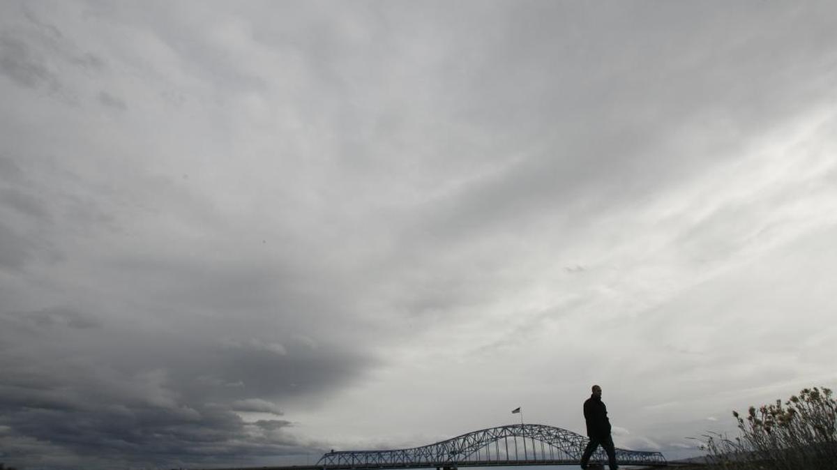 Rainy, blustery weather is forecast for the Tri-Cities Nov. 26. Skies should clear for the work week, dropping highs to the low 50s and upper 40s.