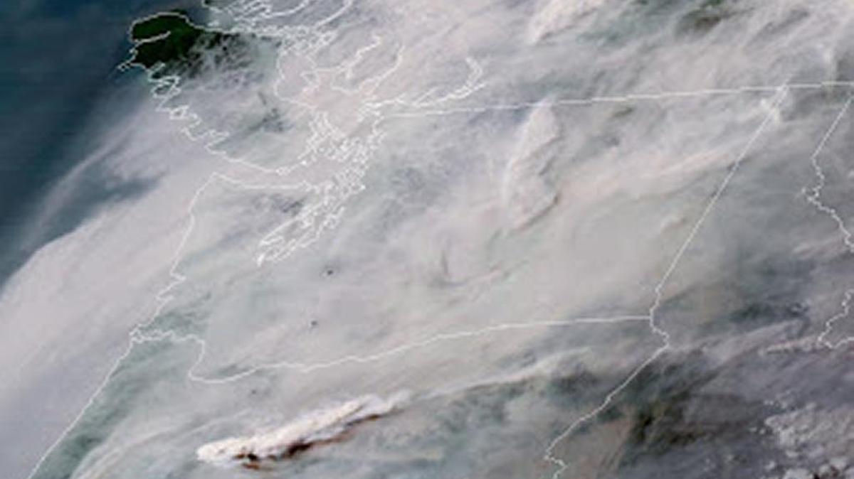 Smoke from wildfires has blanketed Washington state, leaving the air quality Aug. 5 in much of the Mid-Columbia rated as “very unhealthy.”