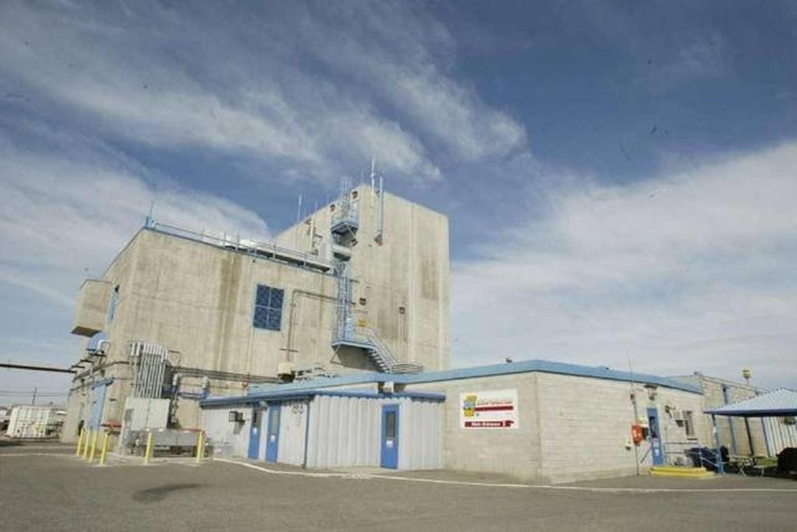 Among the facilities that the new Hanford tank contractor will operate is the 242-A Evaporator. It is used to reduce the volume of waste held in underground tanks by concentrating liquid radioactive waste.