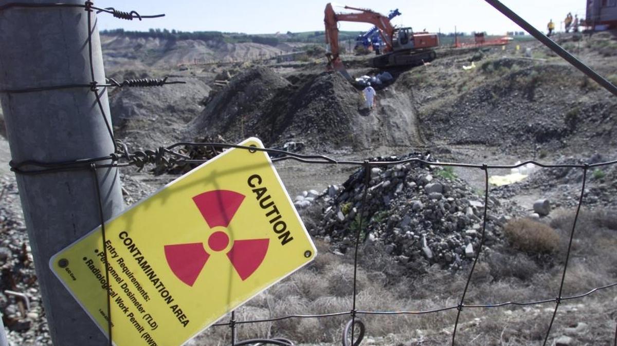 The Environmental Protection Agency has used it regulatory authority to insist that the Department of Energy dig up buried radioactive waste near the Columbia River at Hanford rather than cover burial grounds with earthen caps to keep precipitation from driving contamination deeper into the ground.