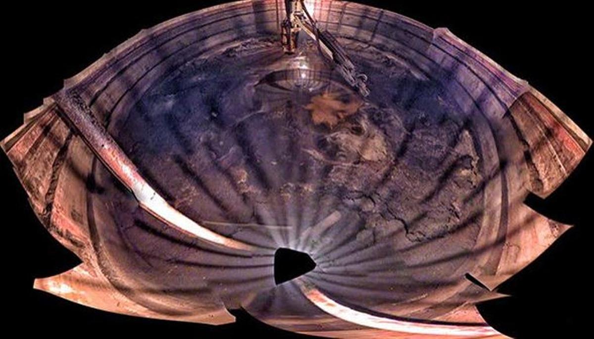 A composite photo shows the interior of Hanford single-shell Tank C-105.