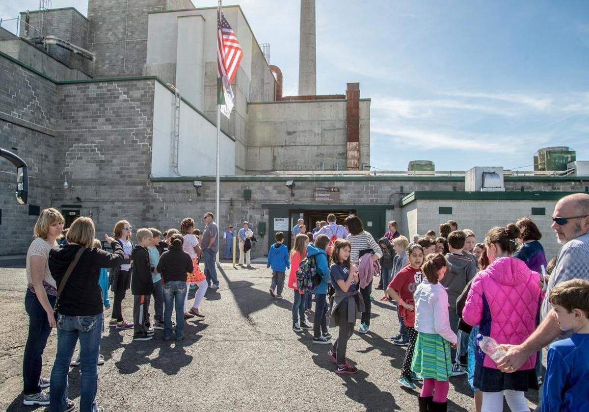 Fourth graders tour historic B Reactor, built during World War II at the Hanford nuclear reservation, as the United States worked to develop an atomic weapon before Nazi Germany .