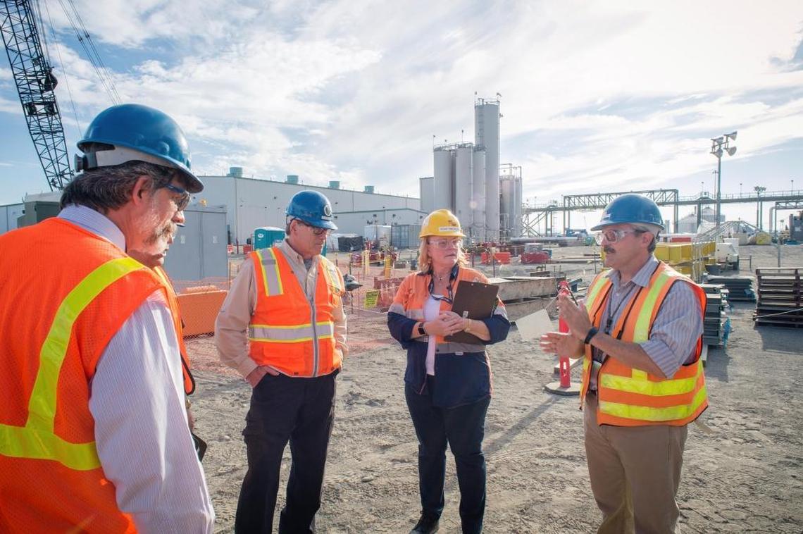 Bill Hamel, left, participates in a tour of the Hanford vitrification plant with Energy Secretary Rick Perry, center. Hamel has been named the assistant manager for safety and environment at the Hanford Richland Operations Office.