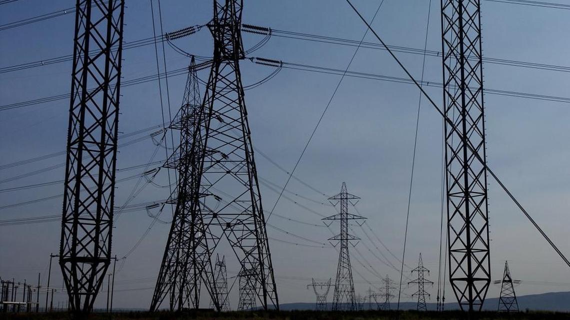 Trump praised for energy policies, criticized for trade tariffs at Tri-Cities summit