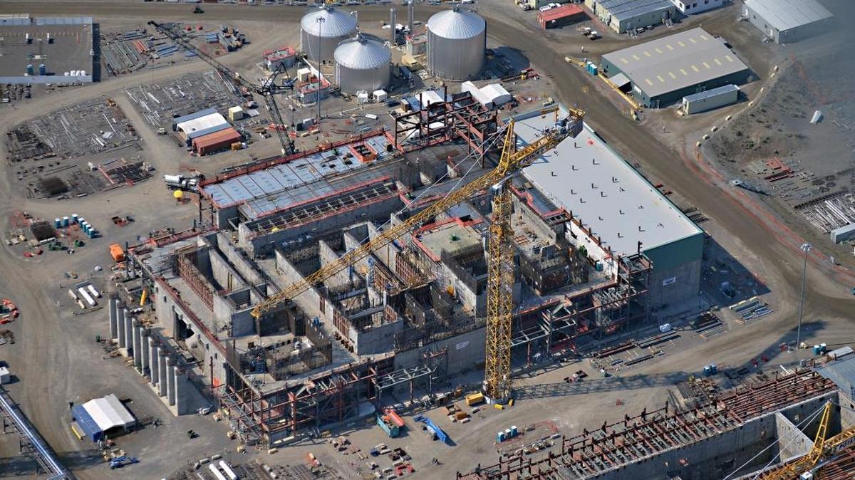 The new fiscal 2016 budget proposal for Hanford includes $690 million for the vitrification plant, including the High Level Waste Facility shown here.