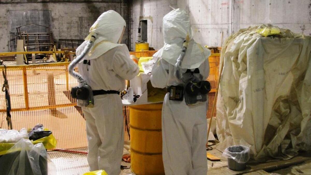Work is progressing to award a new occupational medicine and health contract to provide services to thousands of Hanford Department of Energy, contractor and subcontractor employees.