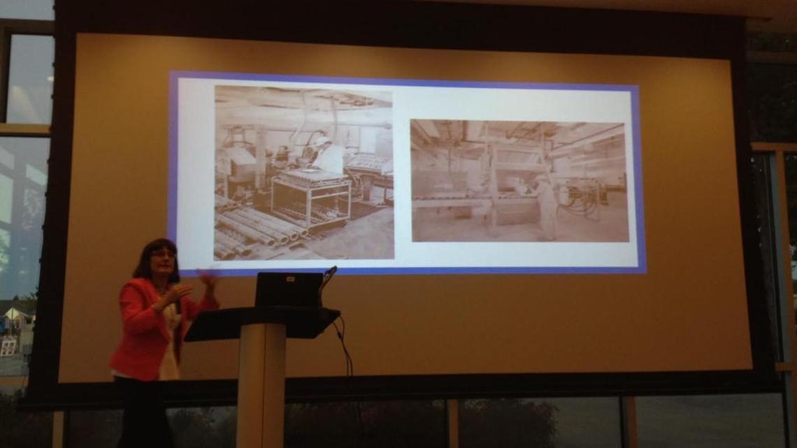 
Dr. Lisa Maier shows photos of Hanford work that could have exposed workers to beryllium at a public presentation Monday night at the Richland library.
