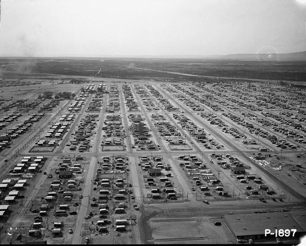 Small trailers housed 3,600 people in 1944 at the Hanford camp.
