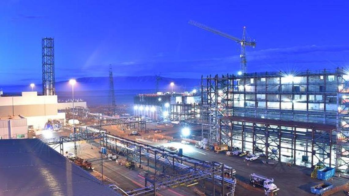 Fog rolls over the vitrificaiton plant under construction at Hanford.