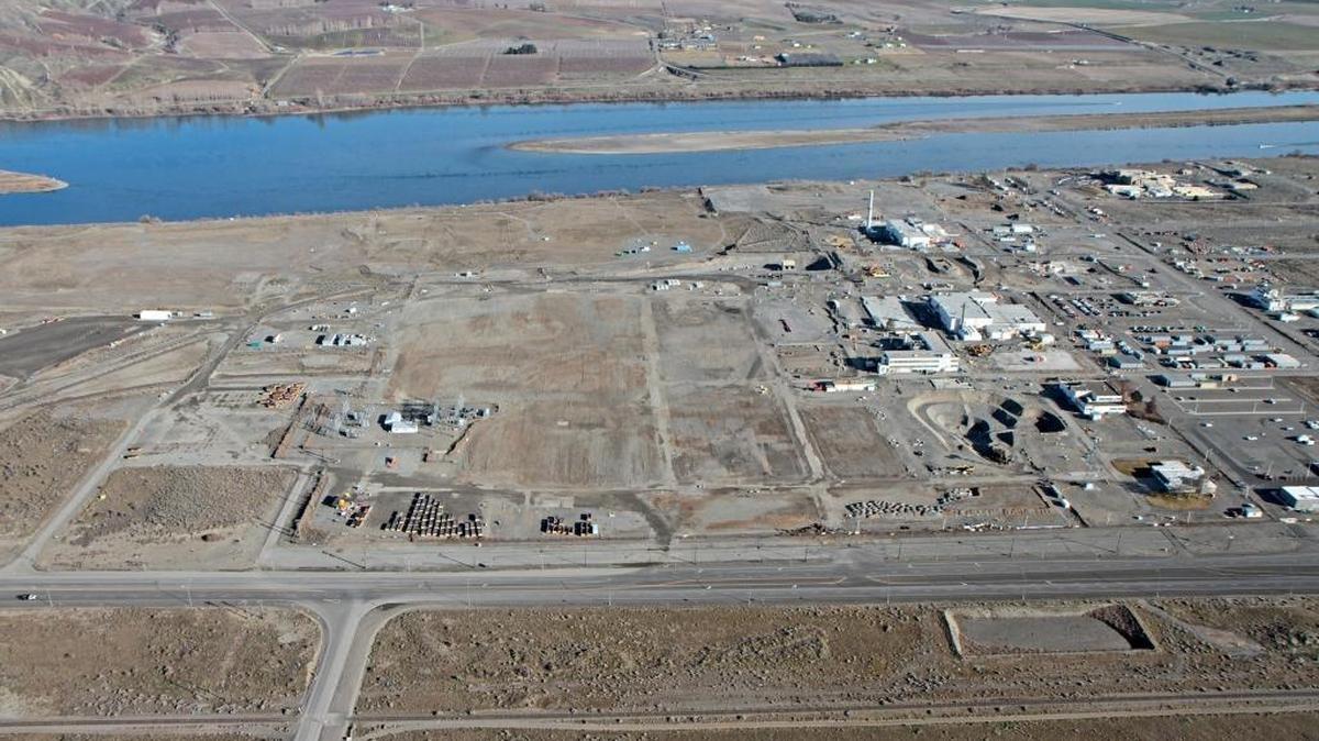 The Hanford nuclear reservation’s 300 Area north of Richland is shown in 2013 with substantial environmental cleanup yet to be completed.