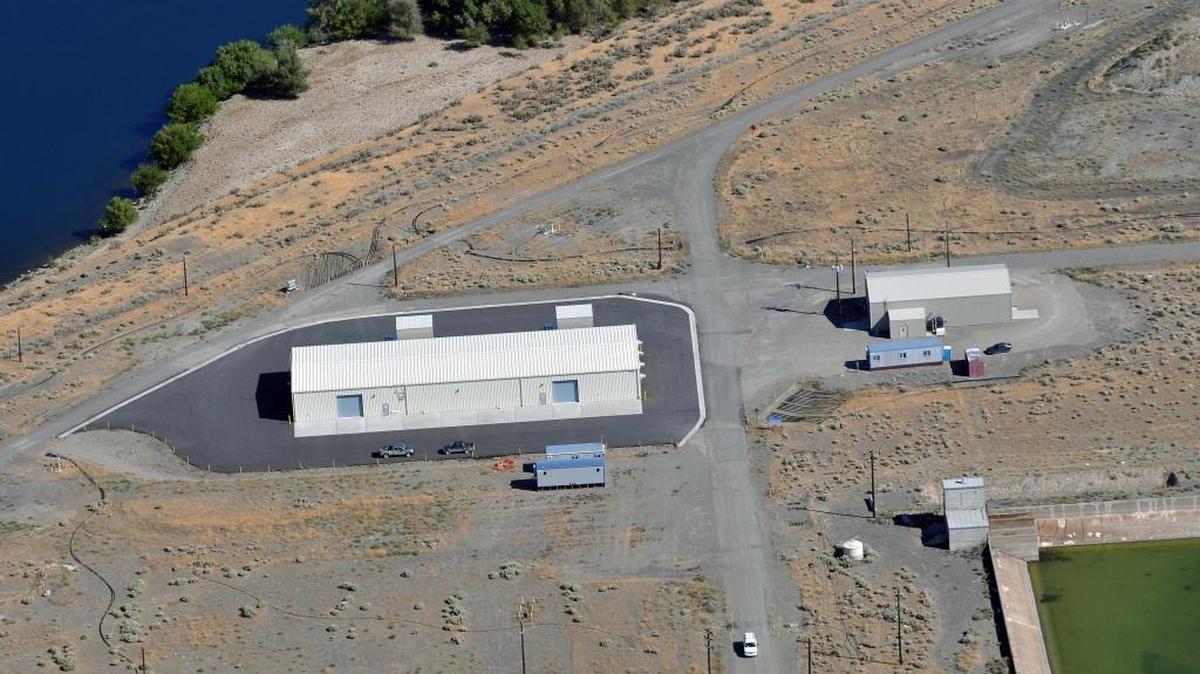 A pump and treat facility near the horn of the Columbia River where it cuts through Hanford is removing hexavalent chromium from groundwater before it reaches the river.