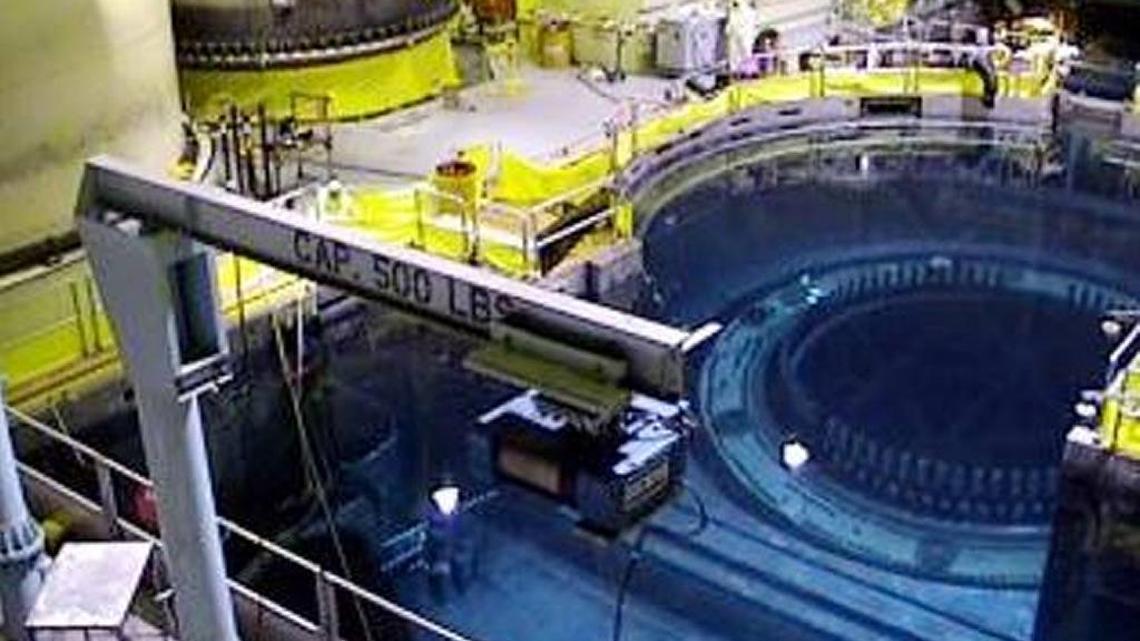 Workers removed the Columbia Generating Station’s reactor pressure vessel head during a May refueling and maintenance outage.