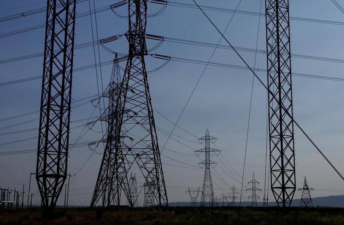 The White House is again proposing selling off the transmission assets of the Bonneville Power Administration.