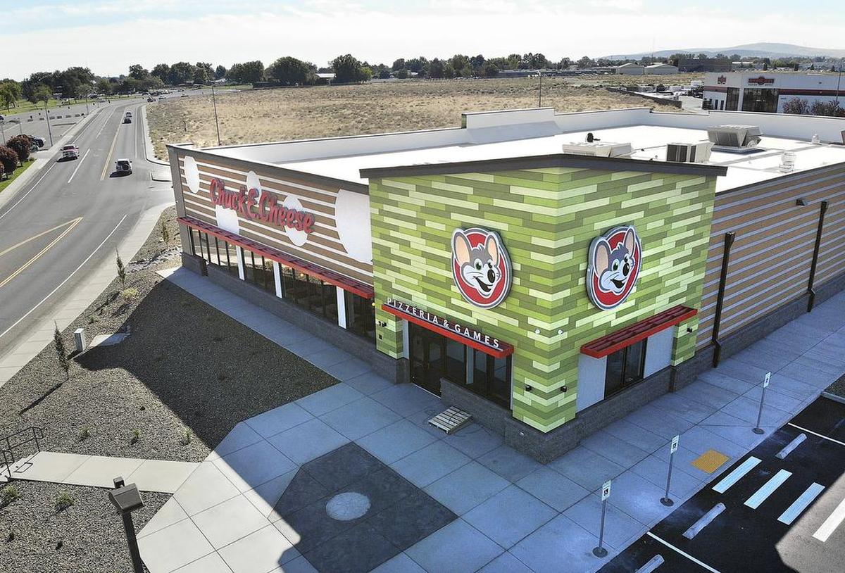 John Corbin, the owner of the Chuck E. Cheese in Kennewick, sent a letter this week to Gov. Jay Inslee’s office over his frustrations at the continued closure of the business because of COVID restrictions. The current location had its grand opening Oct. 1, 2018, after a $4 million investment that moved it from its longtime location on Columbia Center Boulevard in Richland.