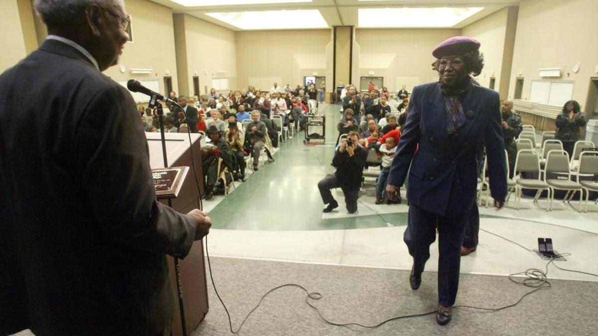 Delores Groce of Pasco receives the Martin Luther King Jr. Spirit Award in 2005 from the previous year’s recipient, Dr. Rev. F.A. Allen of Pasco.