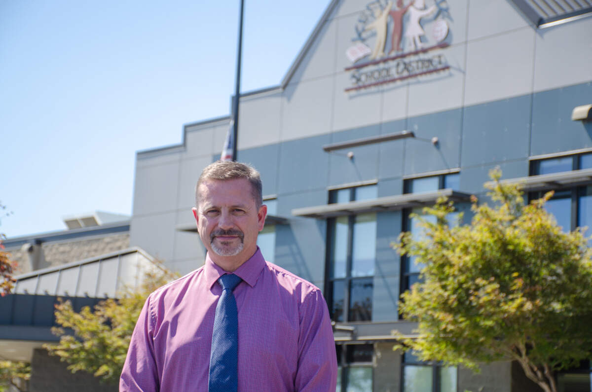 Kennewick School District’s new superintendent, Lance Hansen, was named “2025 Idaho Superintendent of the Year.”