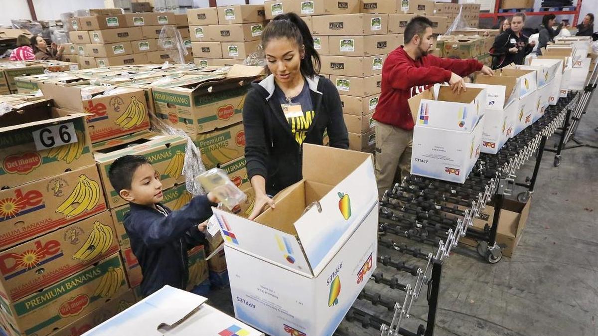 There are plenty of ways to volunteer around the Tri-Cities, from food drives to classroom work to caring for the area’s many trail systems.