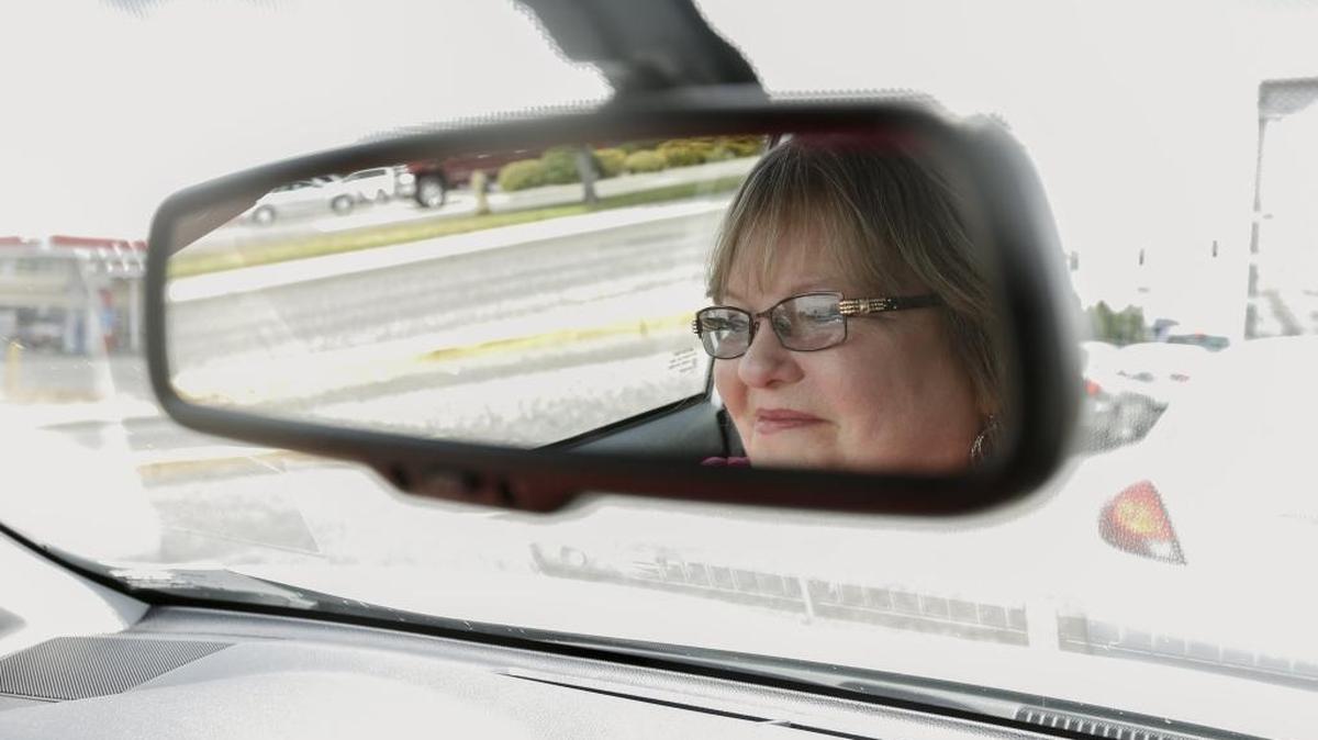 Bonnie Causey’s face is a happy vision for the cancer patients she drives to their doctors appointment. Causey is a volunteer driver through the American Cancer Society Road to Recovery program.