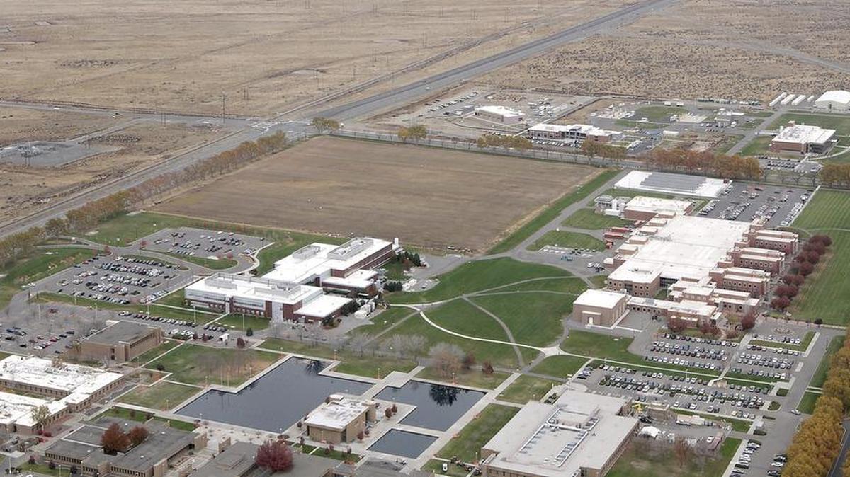 The Pacific Northwest National Laboratory campus in north Richland is operated by Battelle. The Department of Energy Office of Science laboratories awarded Battelle $11.75 million of a possible $12.5 million fee, or 94 percent, for fiscal year 2015.